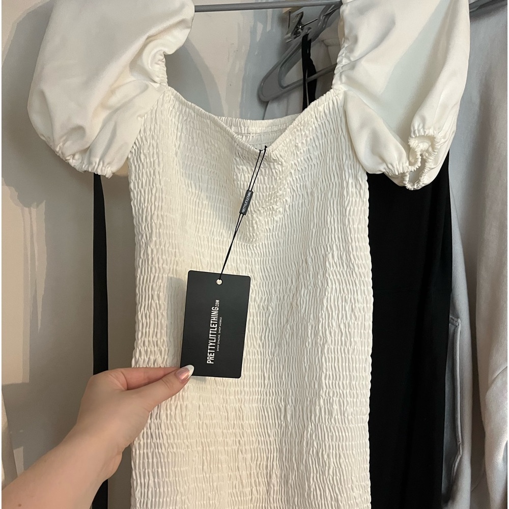 Pretty Little Thing dress (Never worn with tags)